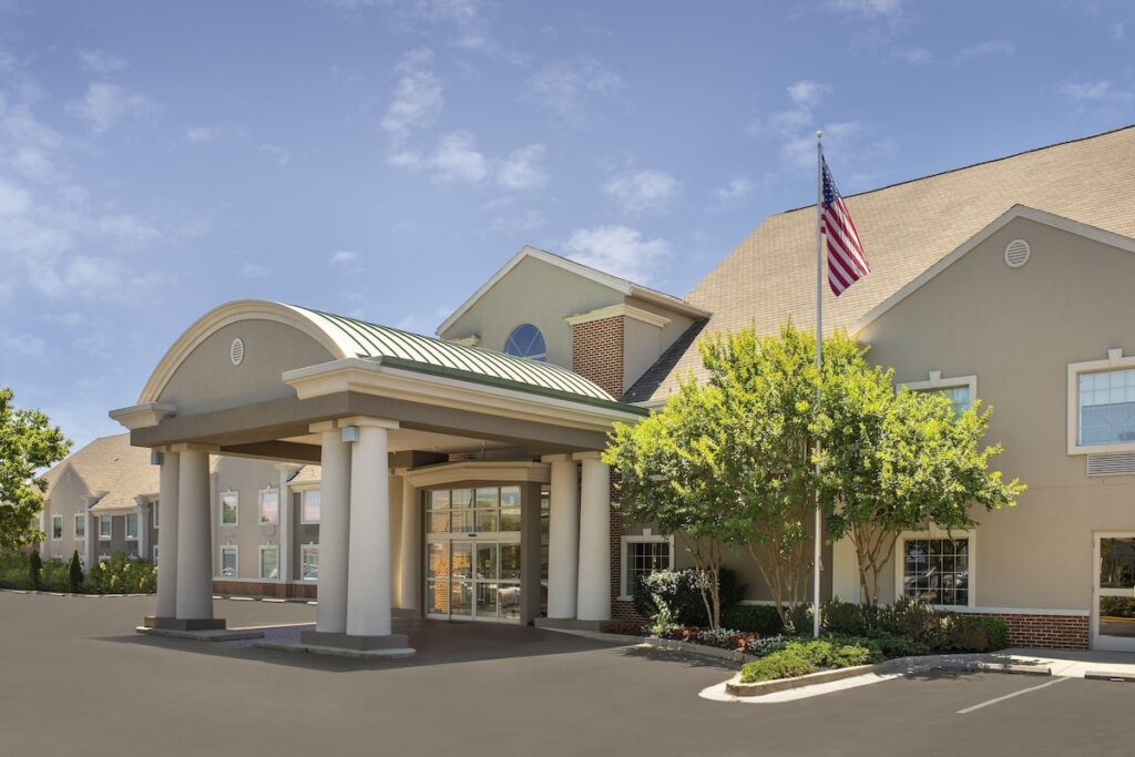 Holiday Inn Express & Suites Annapolis by IHG - Image 5