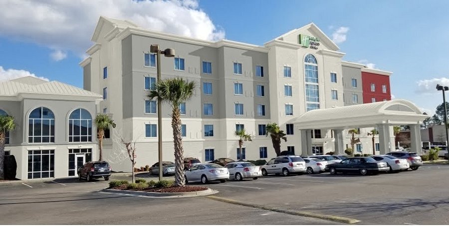 Holiday Inn Express & Suites Columbia-Fort Jackson by IHG - Image 2