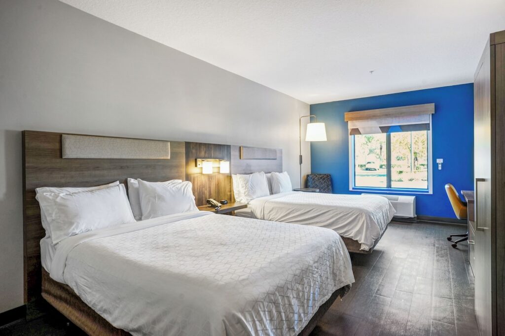 Holiday Inn Express & Suites Jacksonville – Atlantic Beach by IHG - Image 4