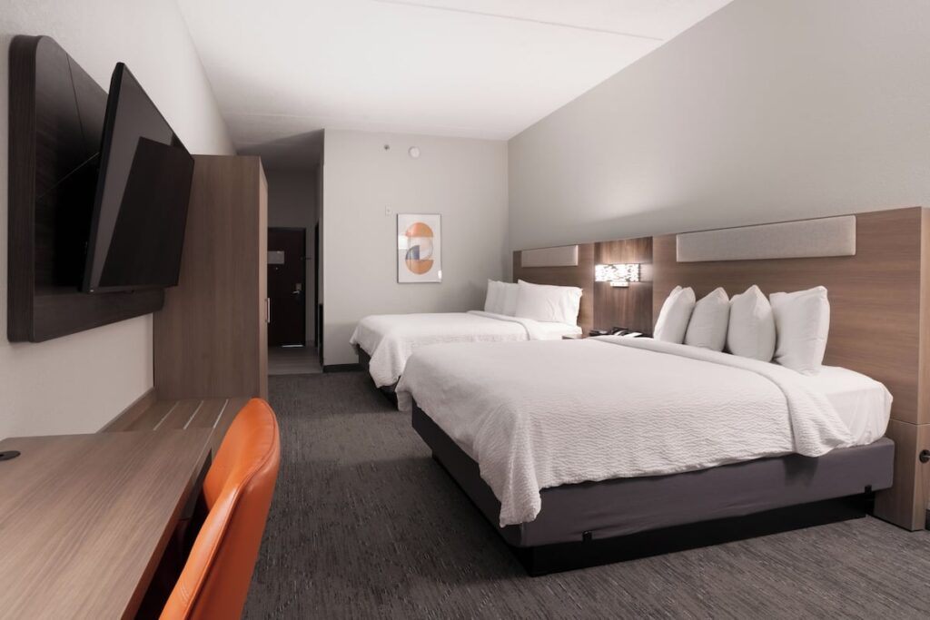 Holiday Inn Express & Suites Orange City – Deltona by IHG - Image 4