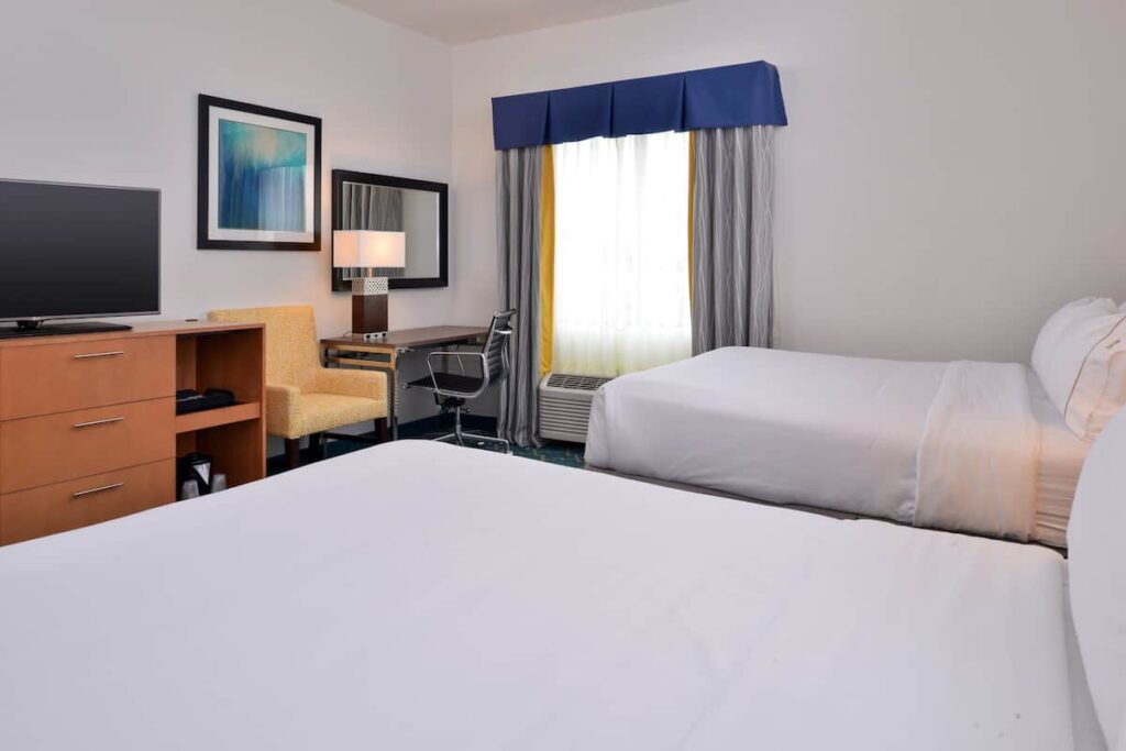 Holiday Inn Express & Suites West Ocean City by IHG - Image 4