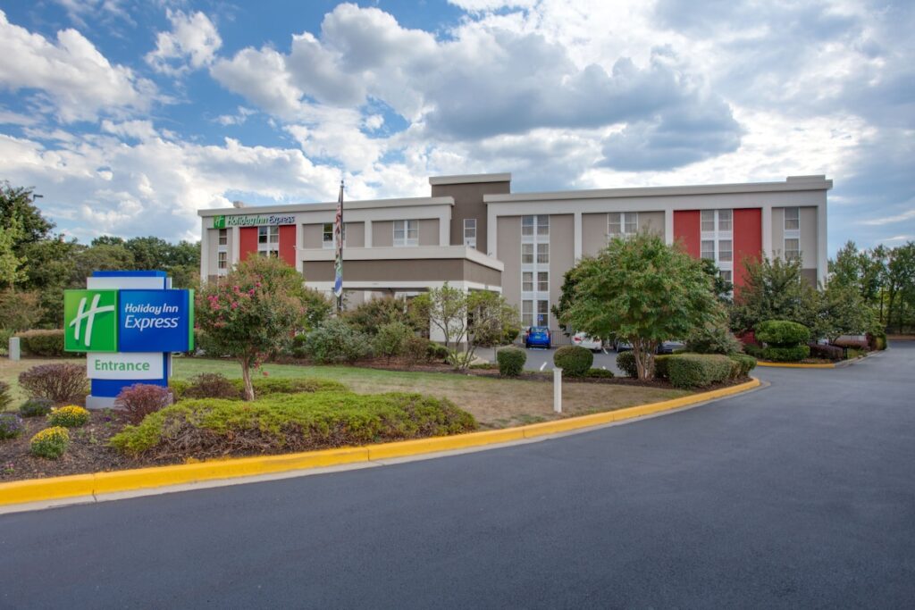 Holiday Inn Express Washington DC East – Andrews AFB by IHG - Image 5