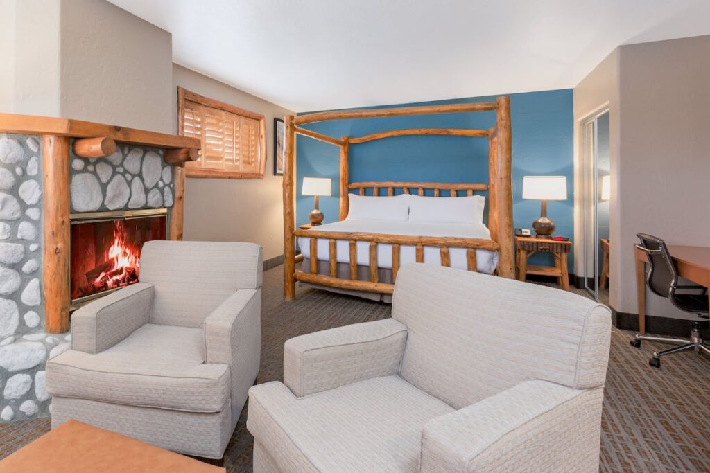 Holiday Inn Resort The Lodge At Big Bear Lake by IHG - Image 3
