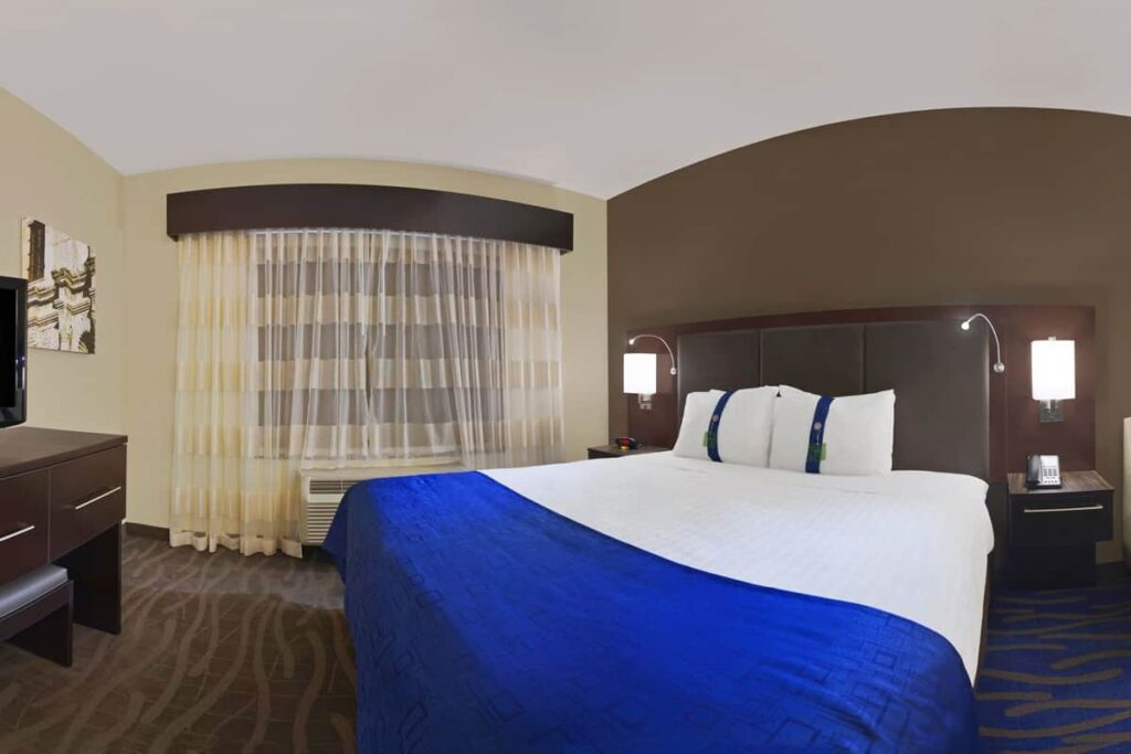 Holiday Inn San Antonio Northwest by IHG - Image 4
