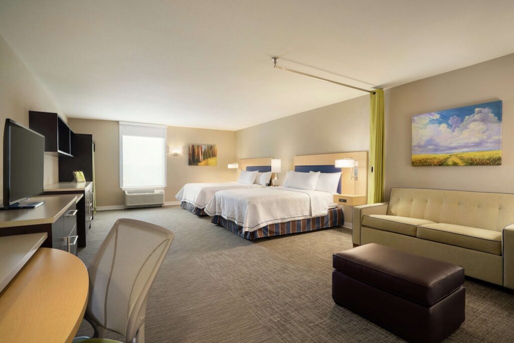 Home2 Suites by Hilton Leavenworth Downtown - Image 3