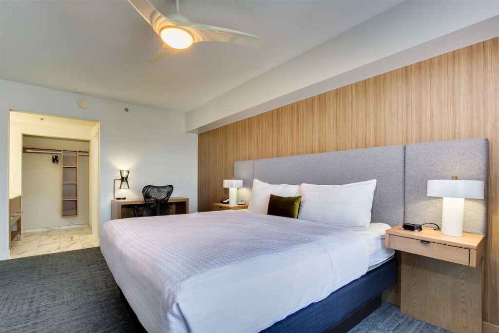 Homewood Suites by Hilton Louisville-East - Image 3