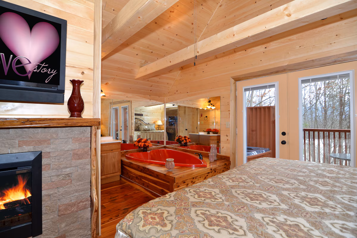 Honeymoon Hills Gatlinburg Cabin Rentals - Image 3