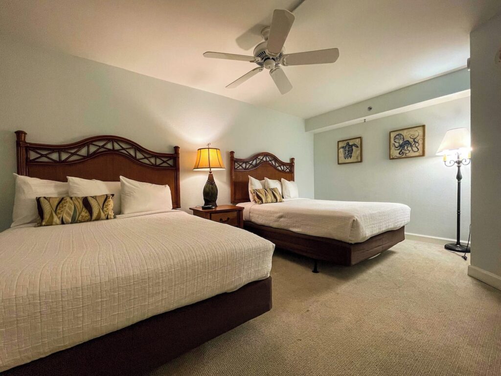 Horizon at 77th - Image 4