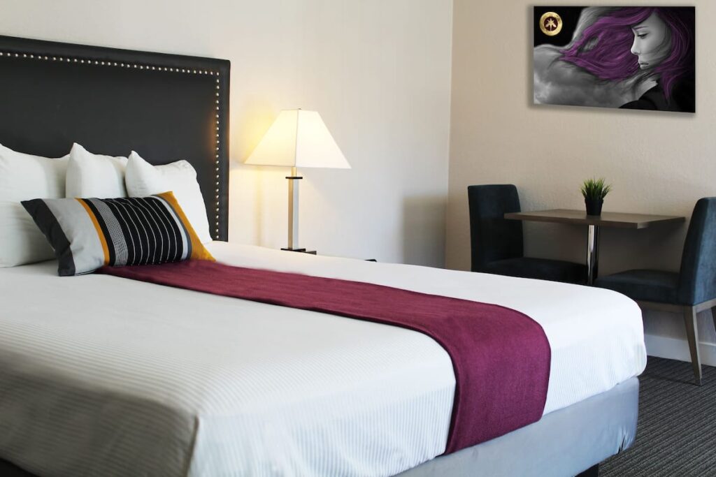 Hotel Iris – San Diego - Image 3