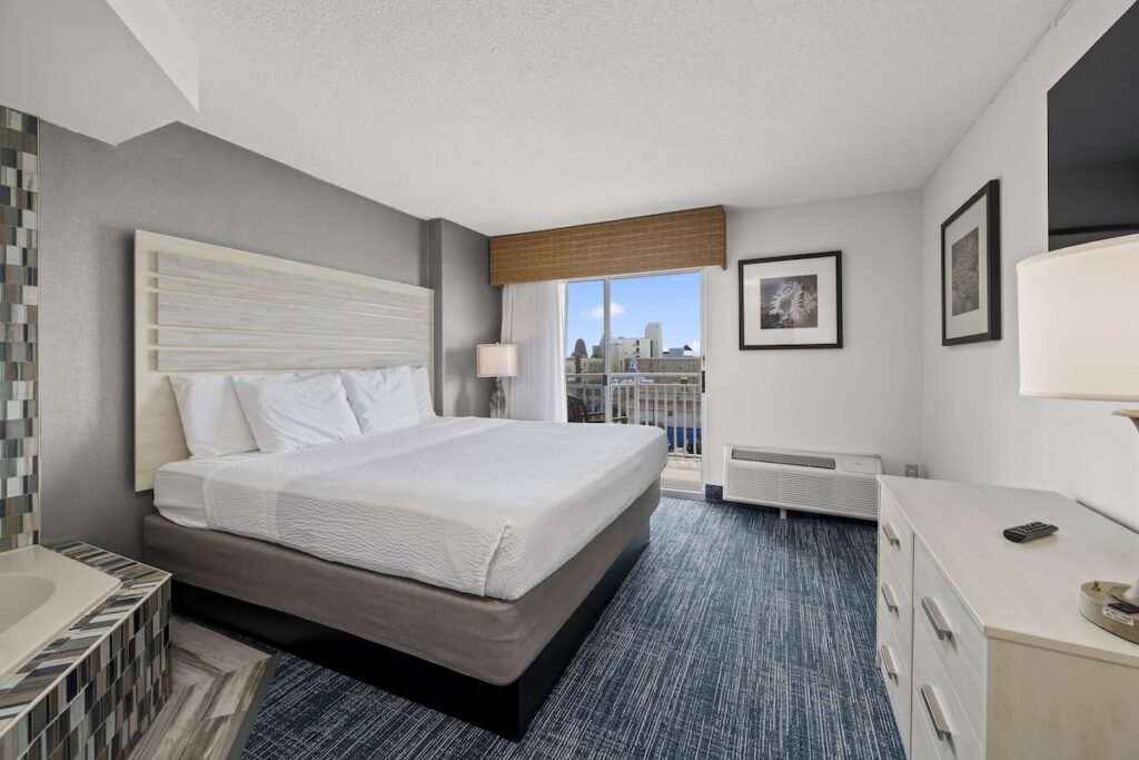 Hotel Monte Carlo Ocean City - Image 4