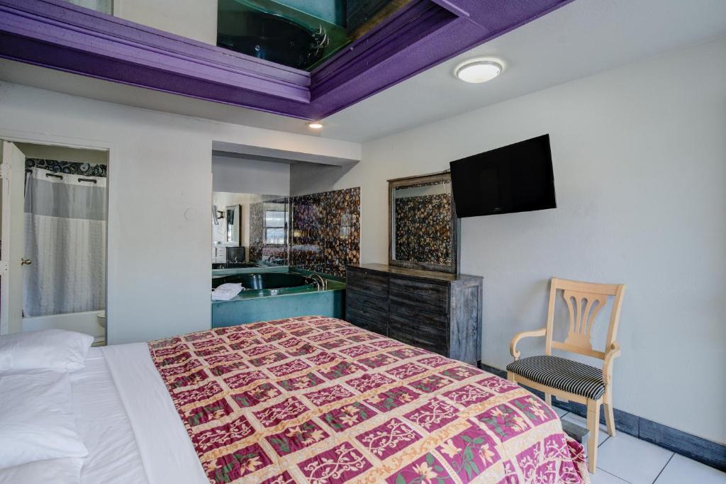 Hotel O Miami Inn & Suites Chicago Midway Airport - Image 1