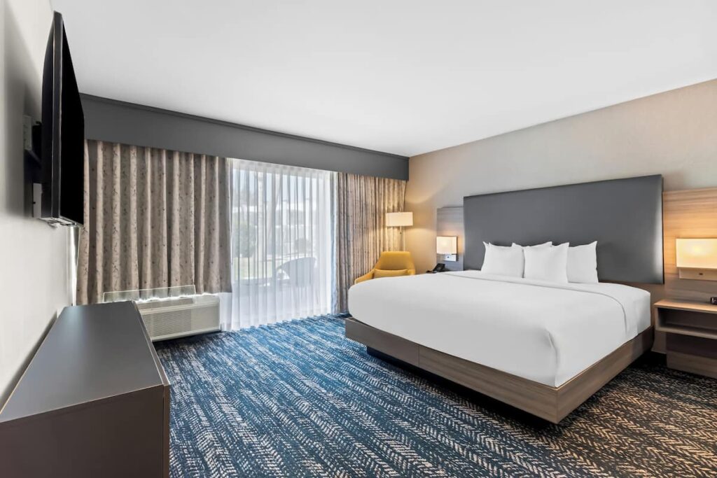 Hourglass Hotel, an Ascend Collection Hotel - Image 3