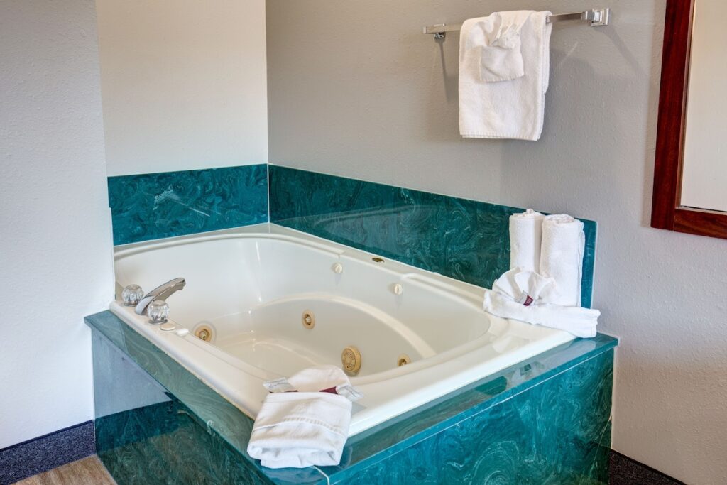 Howard Johnson by Wyndham Branson Theatre District