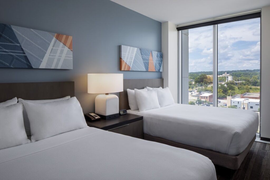 Hyatt House Augusta Downtown - Image 4