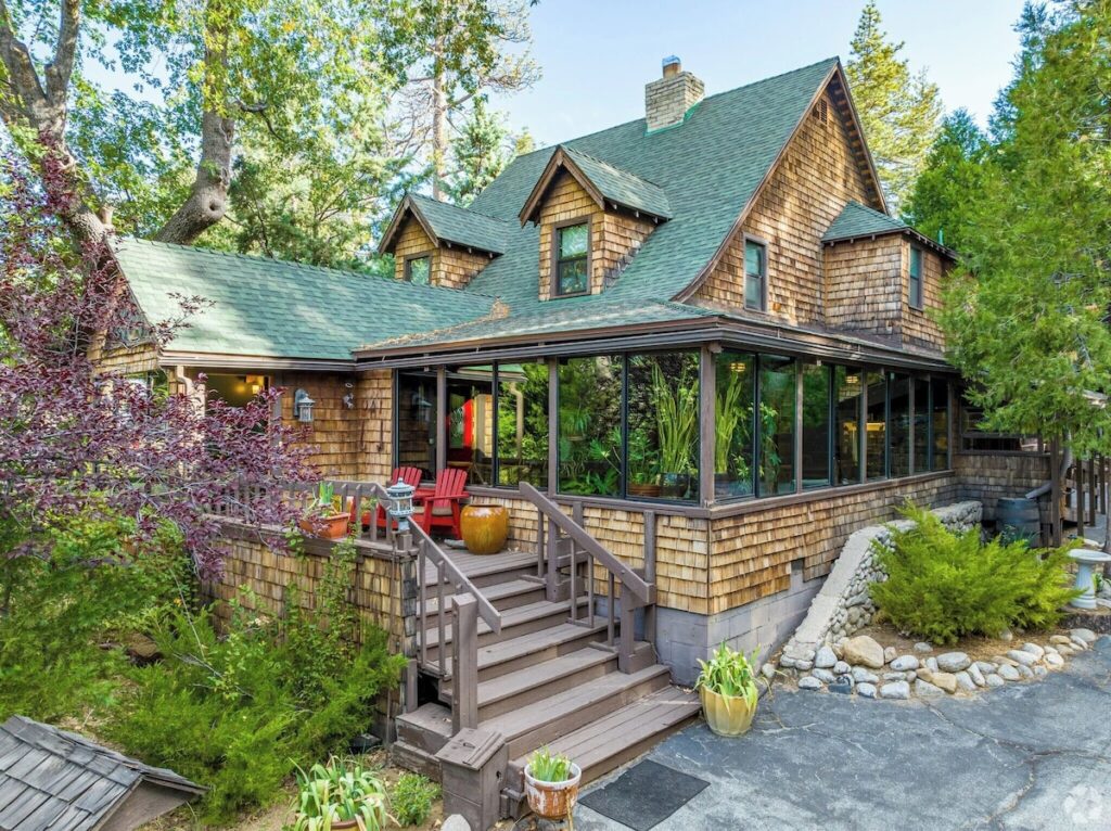 Idyllwild Inn - Image 2