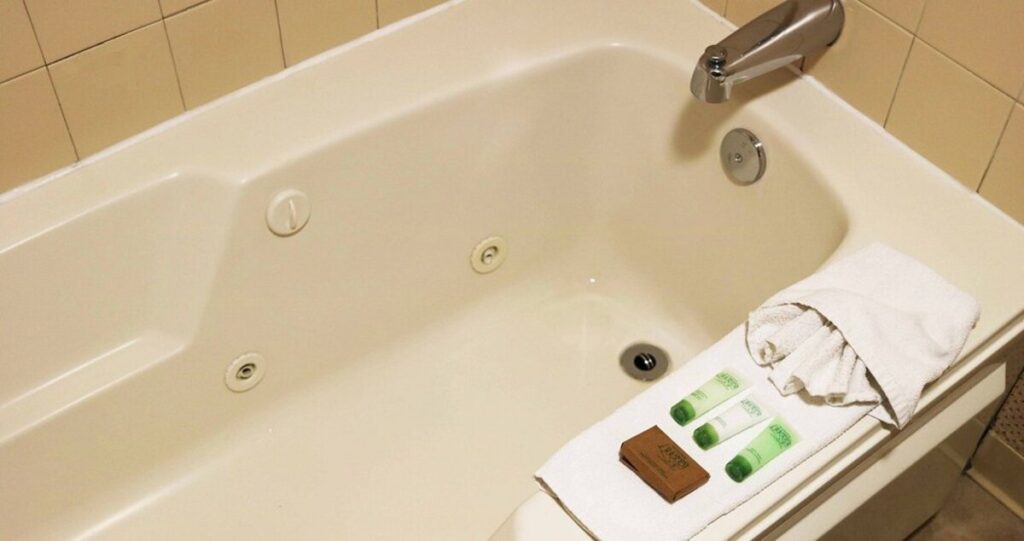 Illinois Beach Hotel