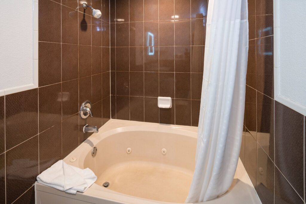Inn On Grove - Image 1