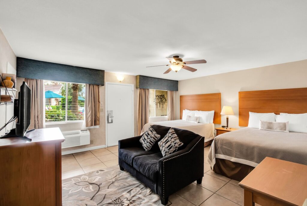Inn at Deep Canyon - Image 2