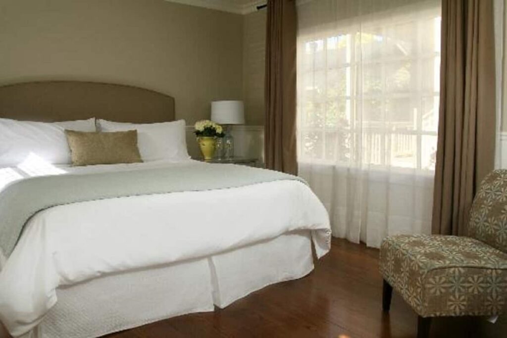Inn on Randolph - Image 3