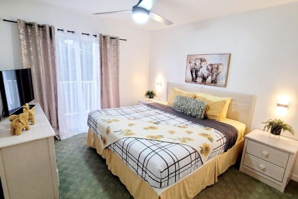 JC DISNEY House - Image 3