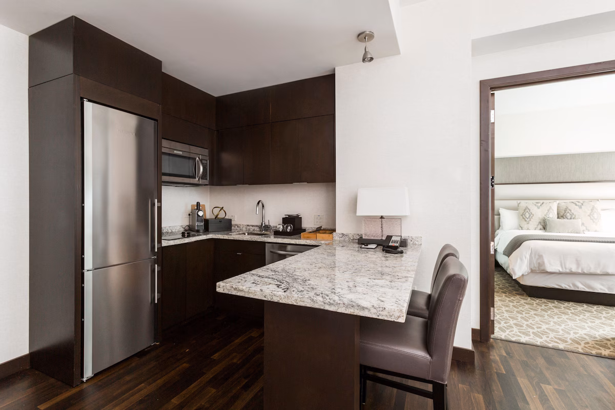 JW Marriott Houston Downtown - Image 4