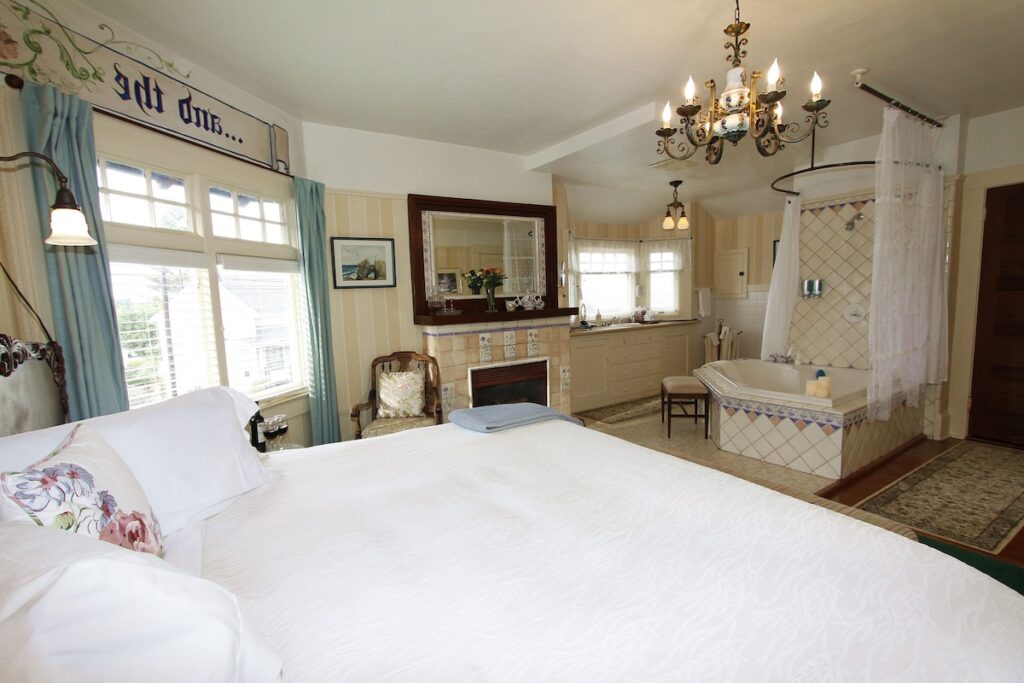 Jabberwock Inn - Image 4