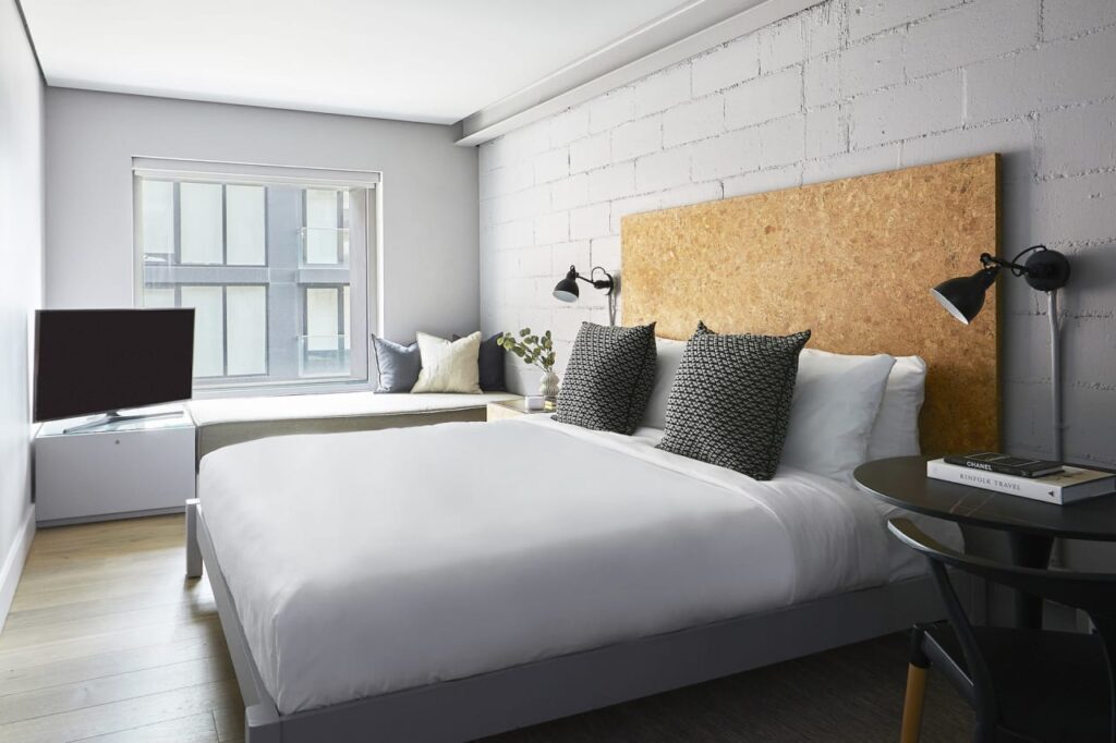 Kasa Lantern Lower East Side - Image 3