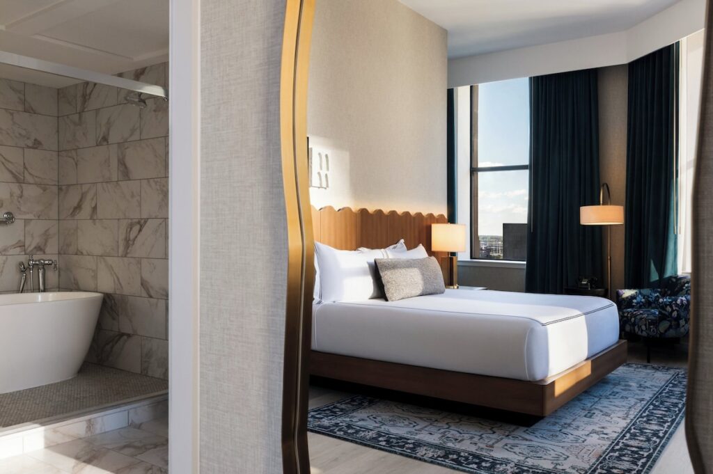 Kimpton Hotel Monaco Baltimore Inner Harbor by IHG - Image 3