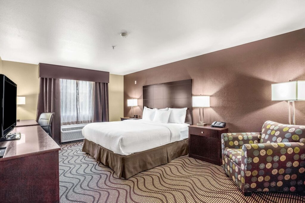 La Quinta Inn & Suites by Wyndham Meridian / Boise West - Image 3