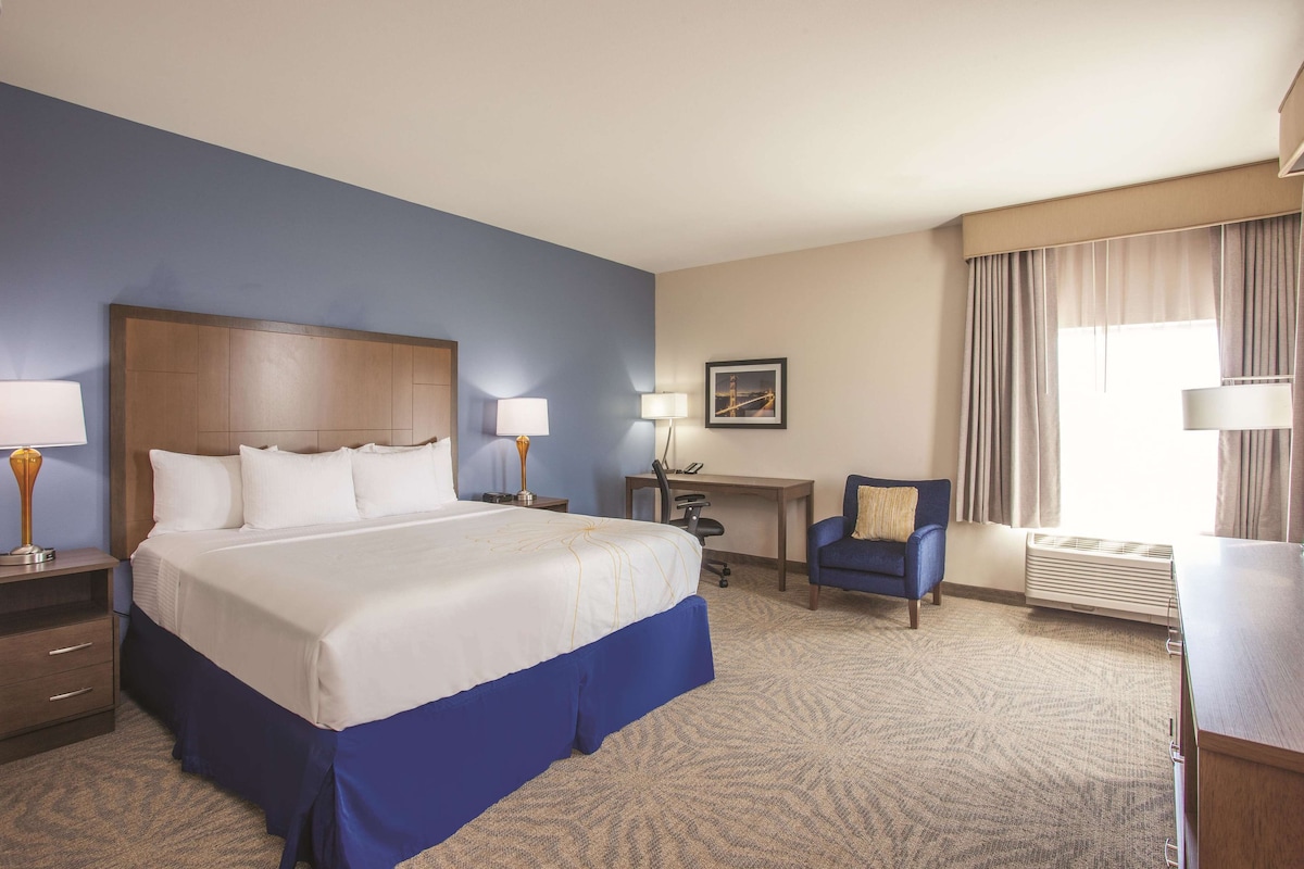 La Quinta Inn Suites by Wyndham Morgan Hill San Jose South