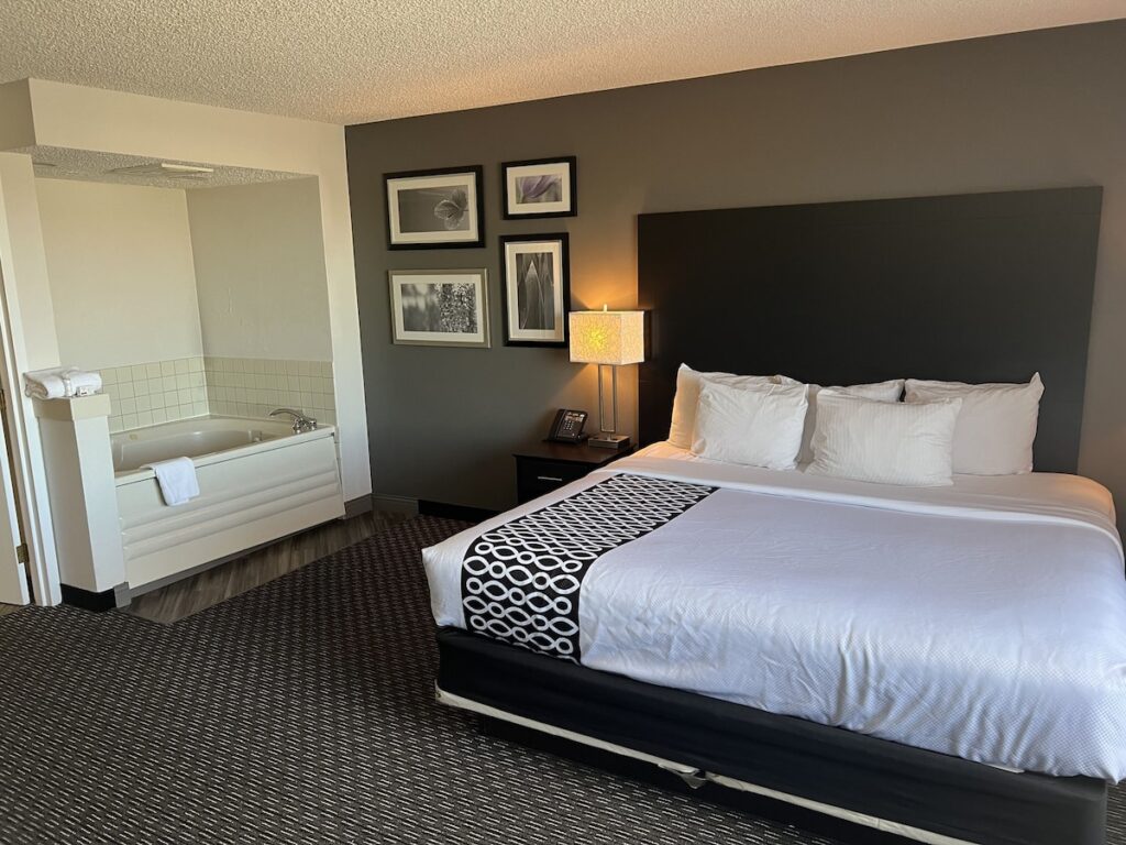 La Quinta by Wyndham Denver Englewood Tech Center - Image 1