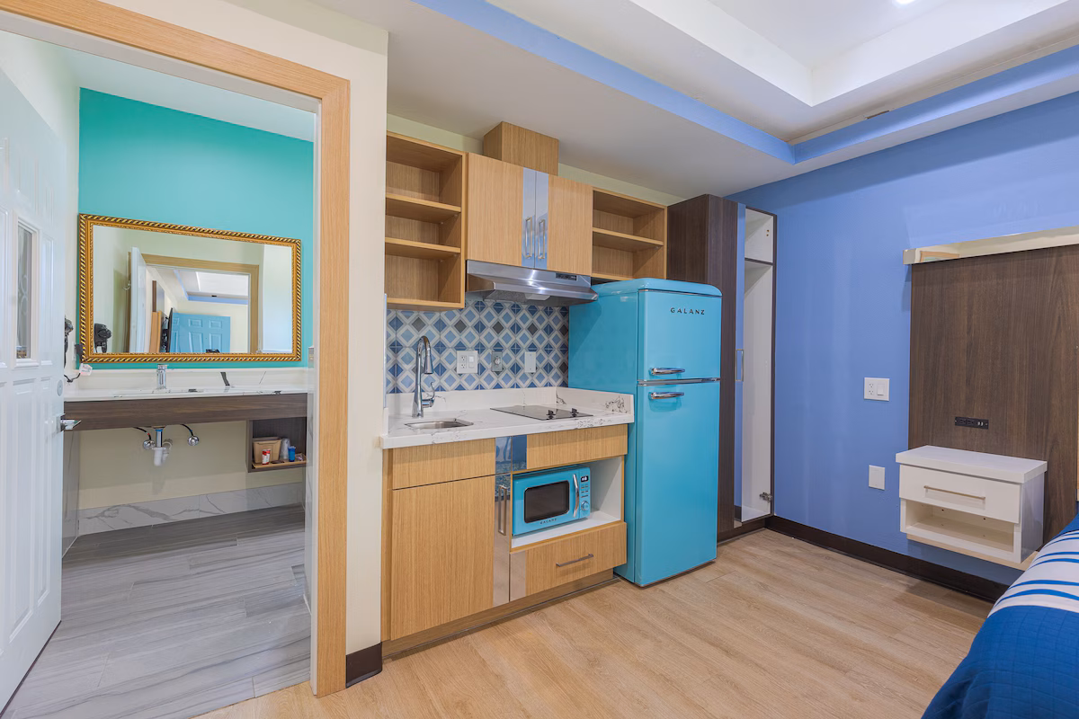 La Vyoma Villas, Westpark Hwy 6 - Image 4