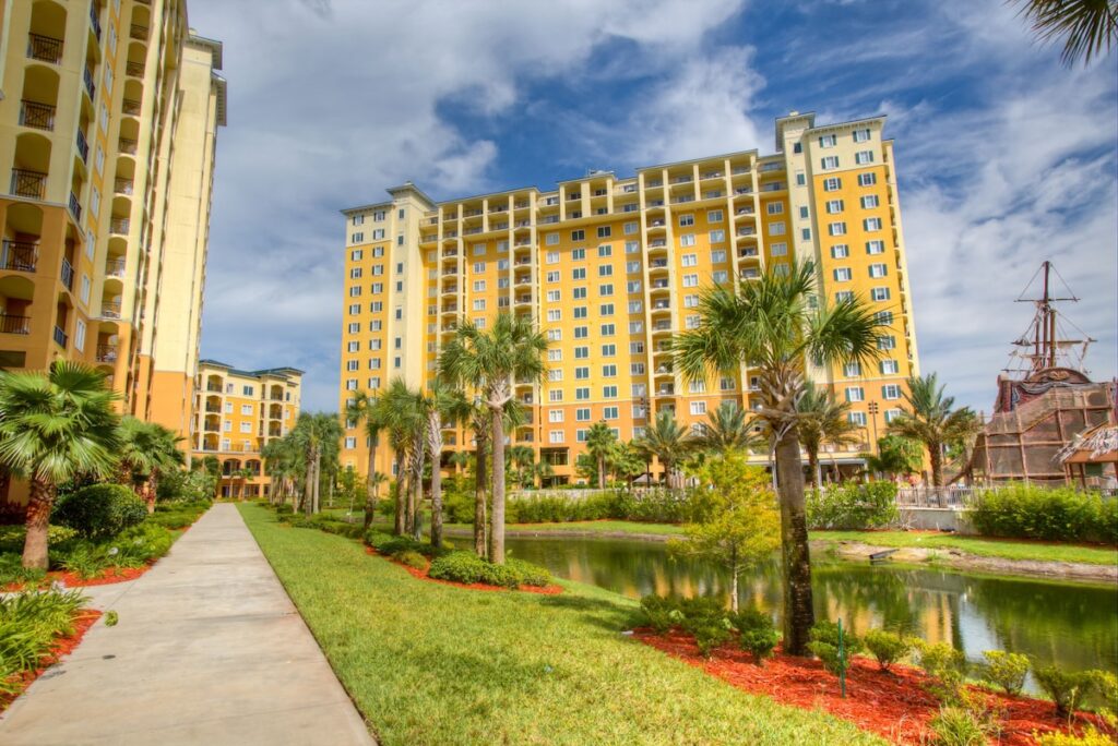 Lake Buena Vista Resort Village & Spa - Image 4