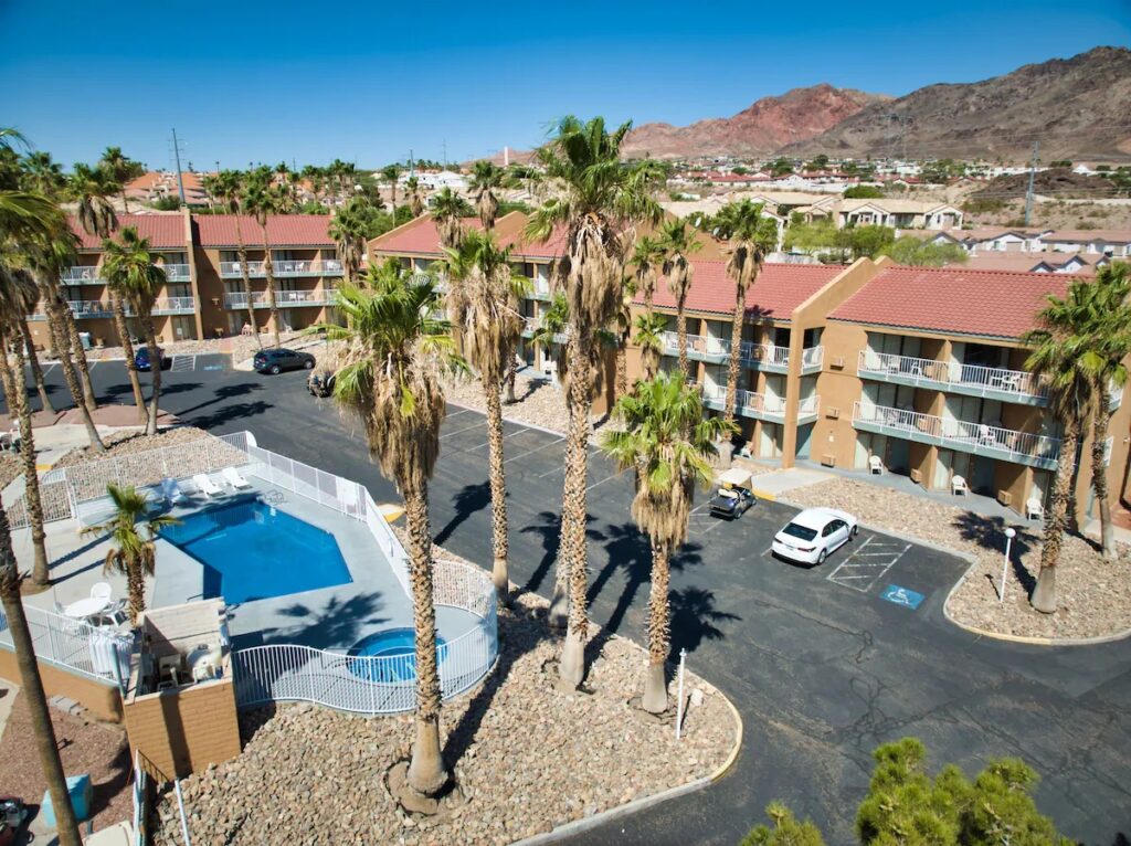 Lake Mead Inn - Image 3