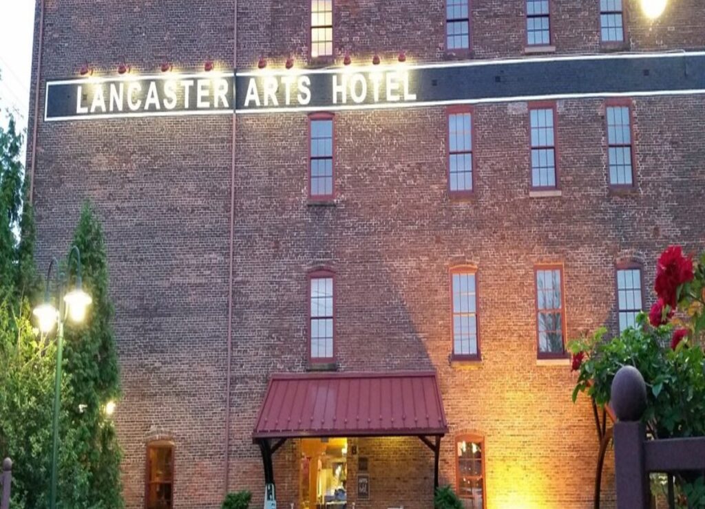 Lancaster Arts Hotel - Image 3