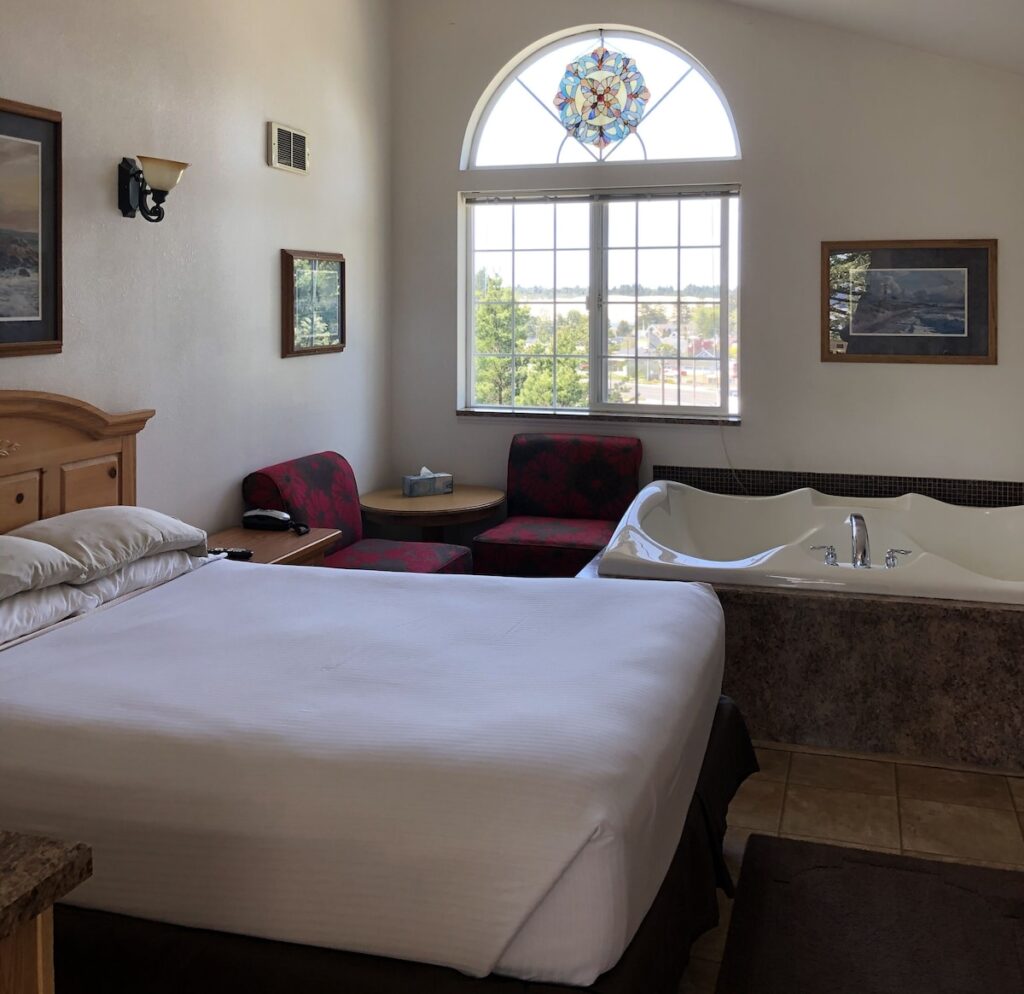 Landmark Inn - Image 1