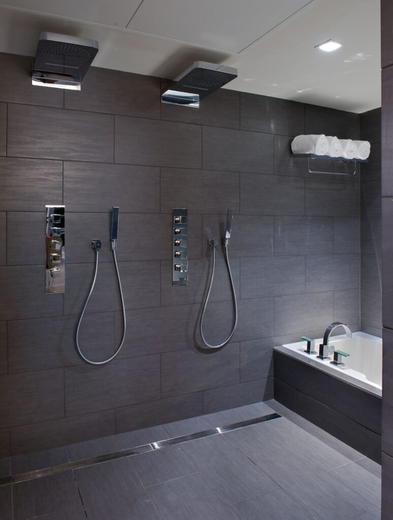 Leslie Hotel Ocean Drive