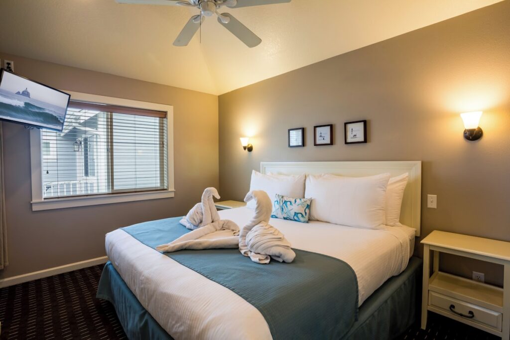 Lighthouse Inn - Image 2