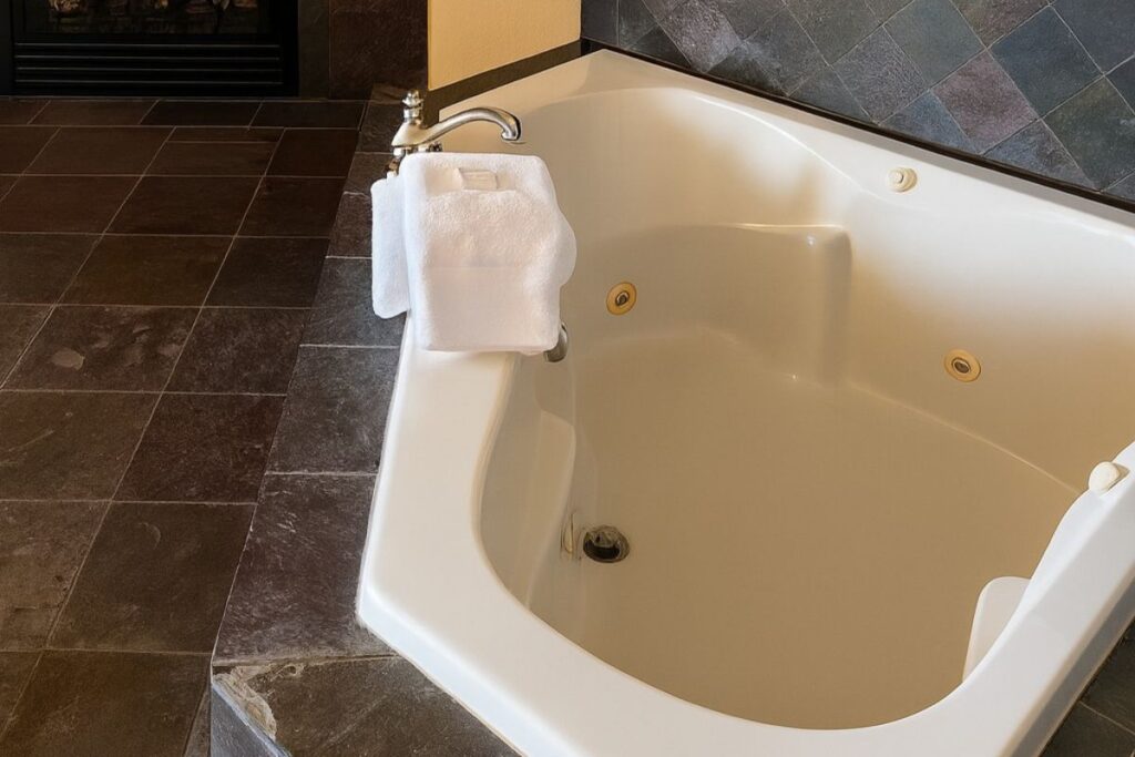 Lloyd Hotel Astoria Bayfront, an Ascend Collection Hotel - Image 1