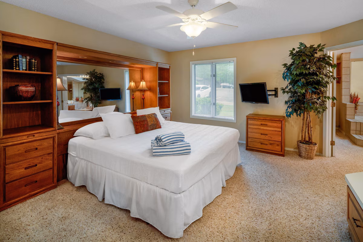 Los Lagos at Hot Springs Village a Ramada by Wyndham - Image 2