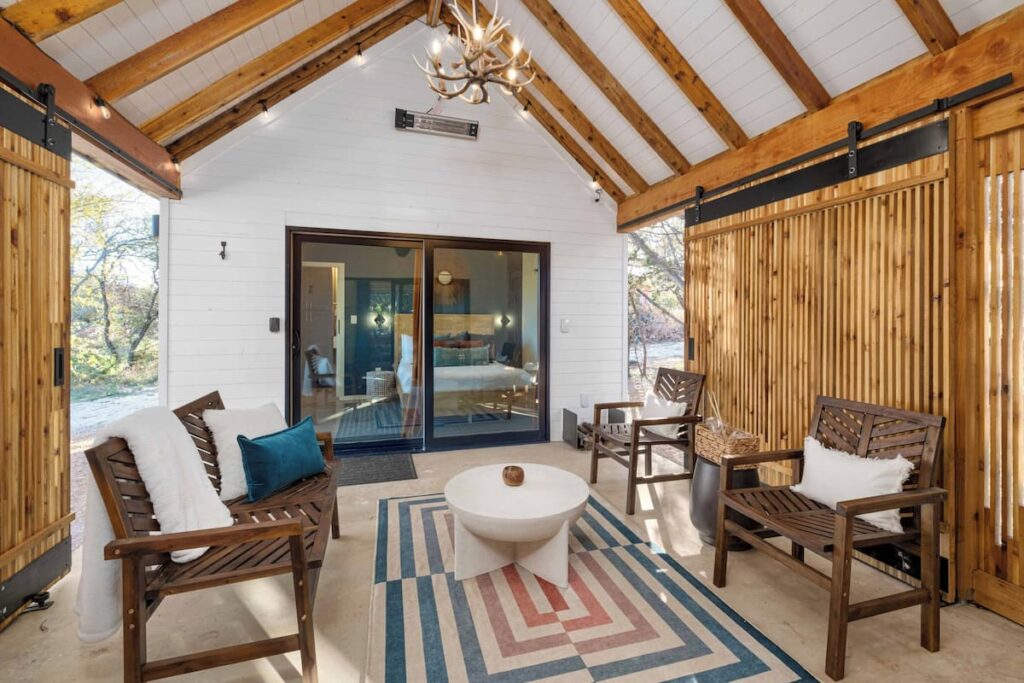 Lucky Arrow Retreat – Dripping Springs - Image 3