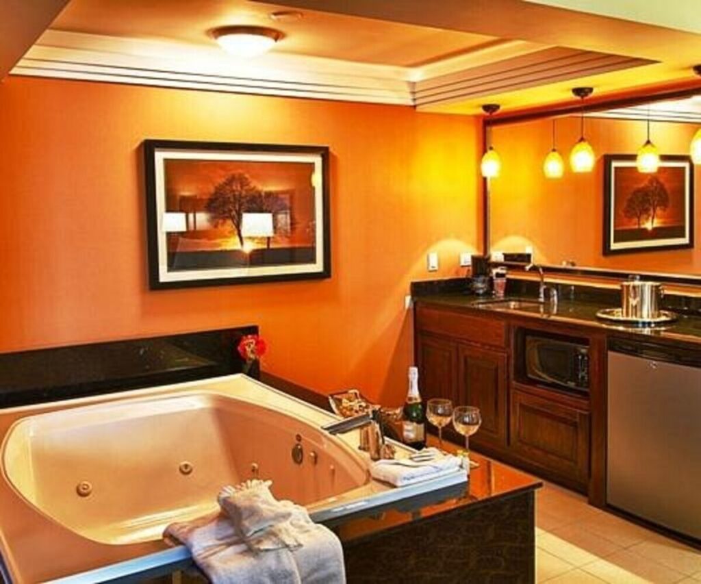 Lux Hotel & Spa, Trademark Collection by Wyndham