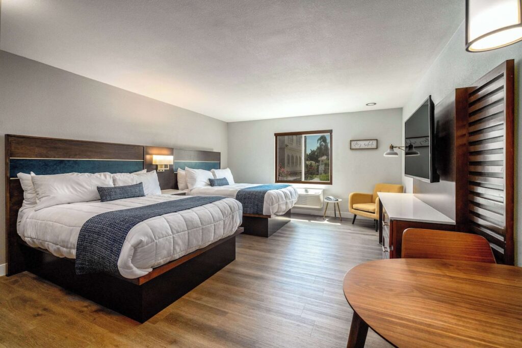 MainStay Suites Moreno Valley Near March Air Reserve Base - Image 4