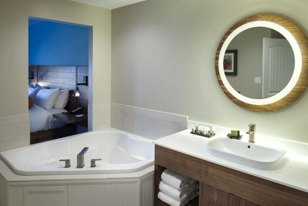 Margaritaville Island Hotel - Image 2