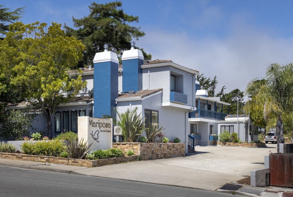 Mariposa Inn & Suites - Image 2