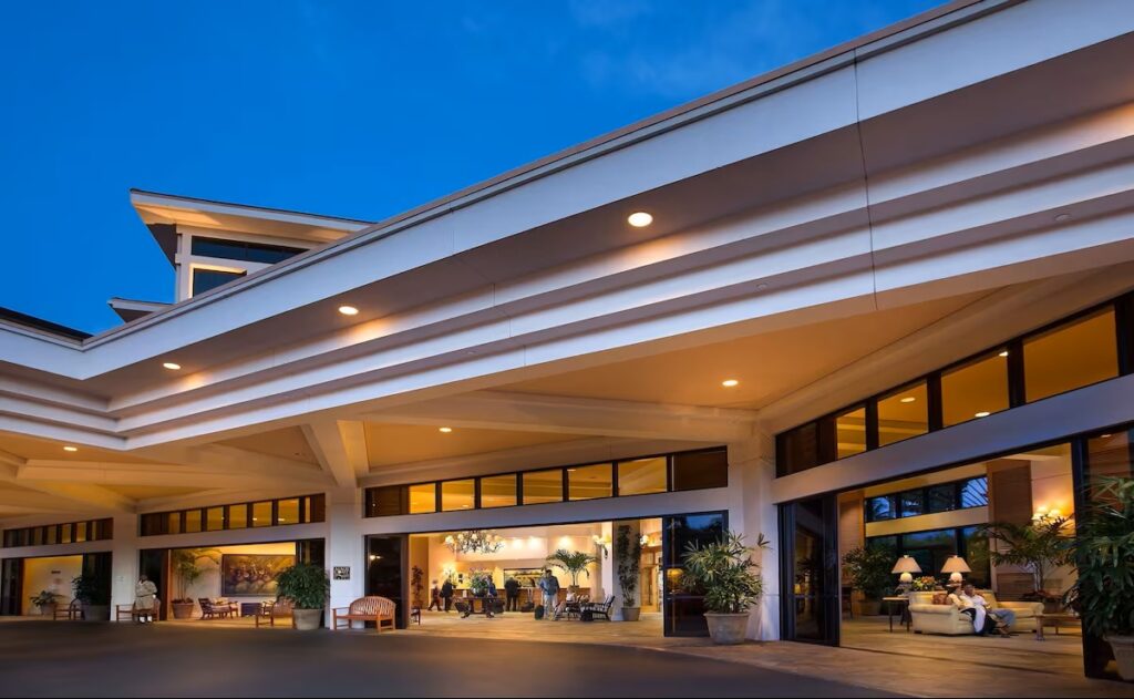 Maui Coast Hotel - Image 2