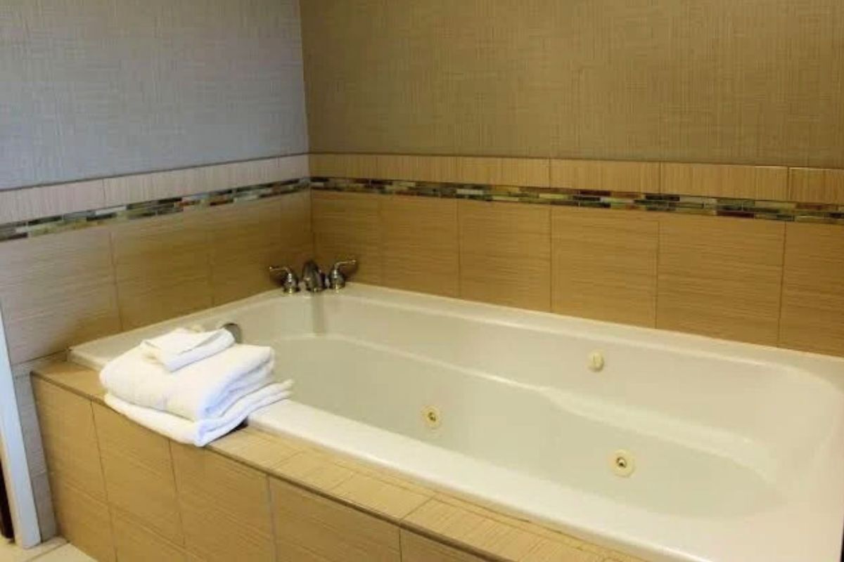 Medallion Inn Suites 2