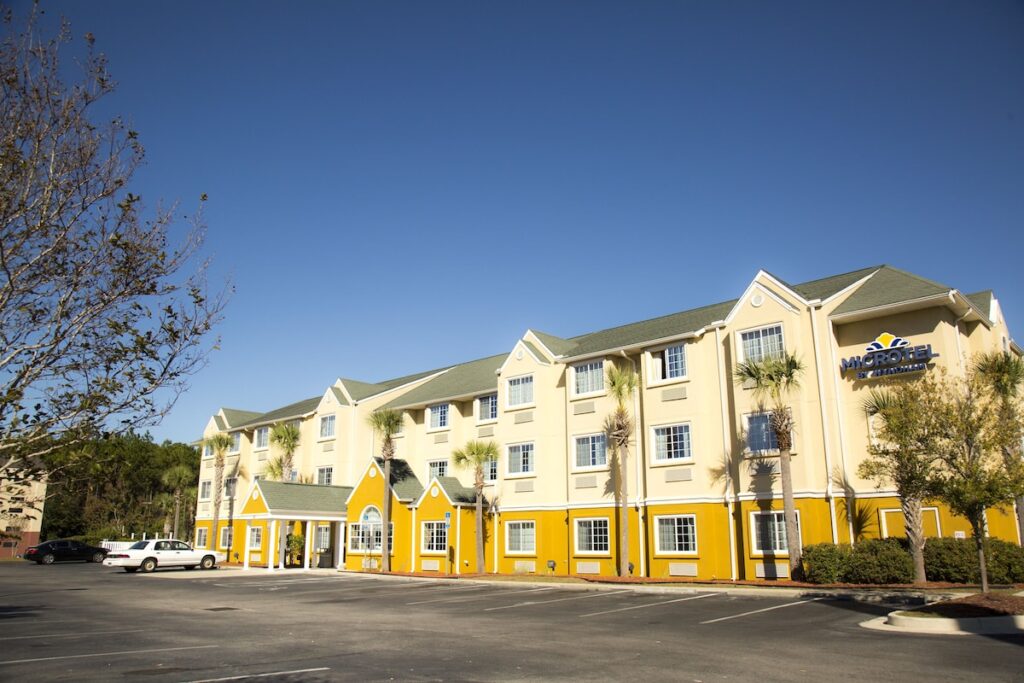 Microtel Inn & Suites by Wyndham Panama City - Image 4
