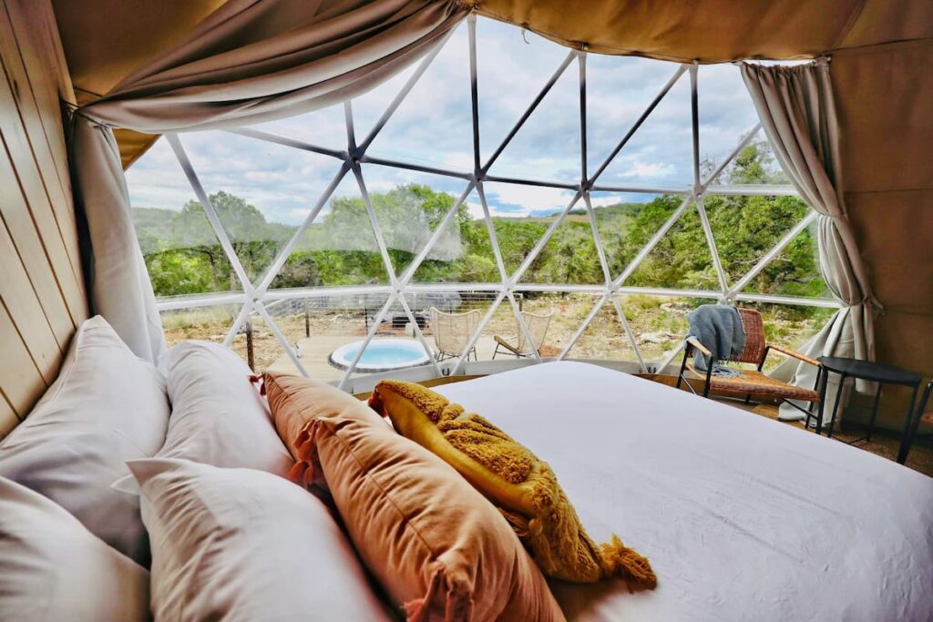 Missing Hotel - Image 3