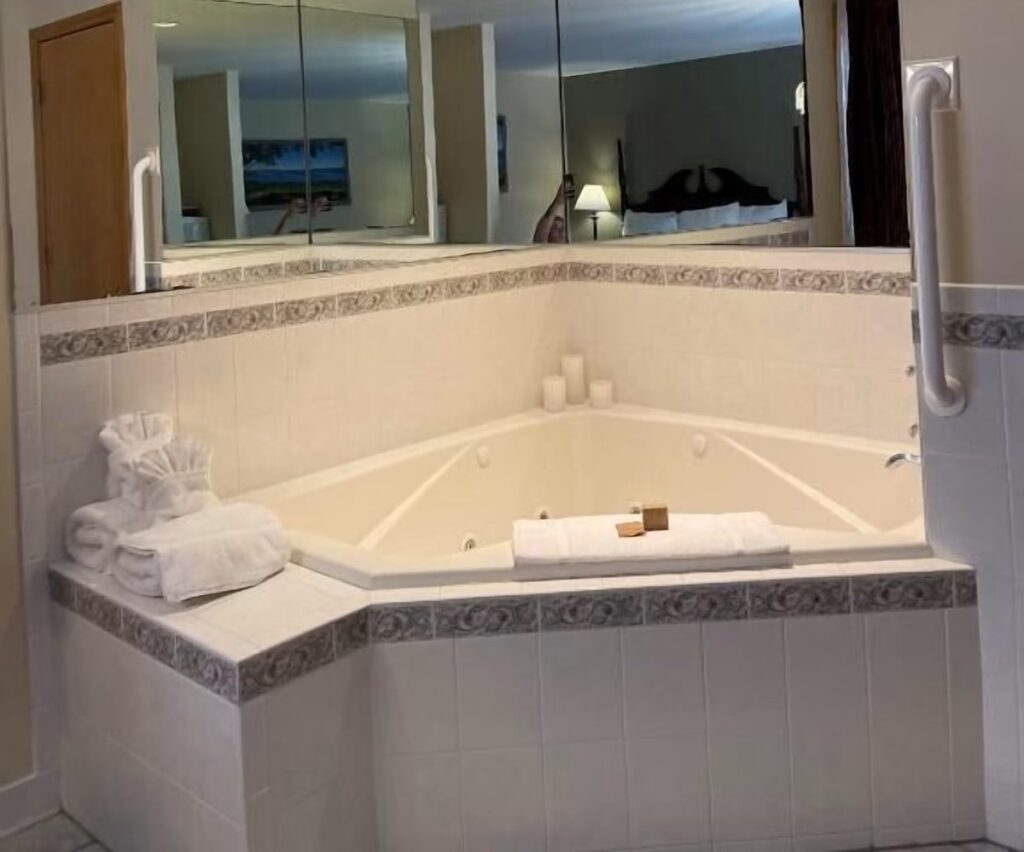 Mohican Resort Motel - Image 2